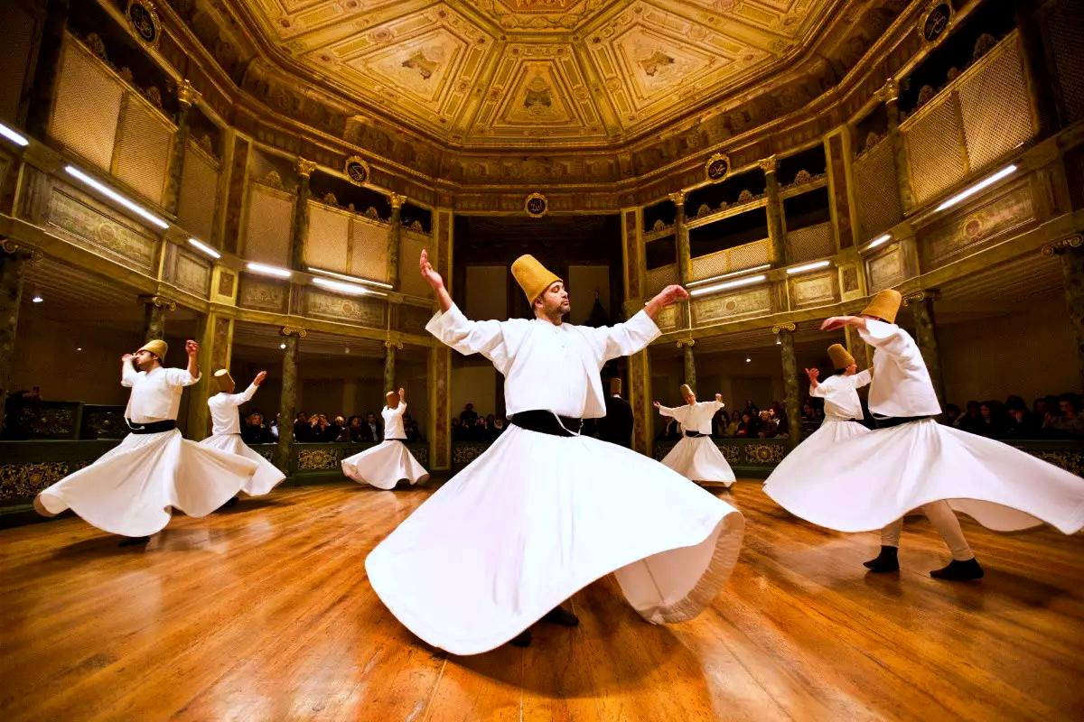 Whirling Dervishes in Istanbul Турция