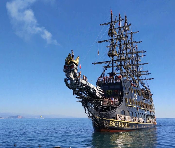 Pirate Ship Big Kral in Alanya