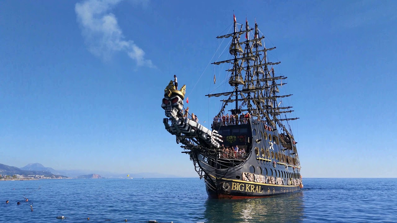 Pirate Ship Big Kral in Alanya Турция