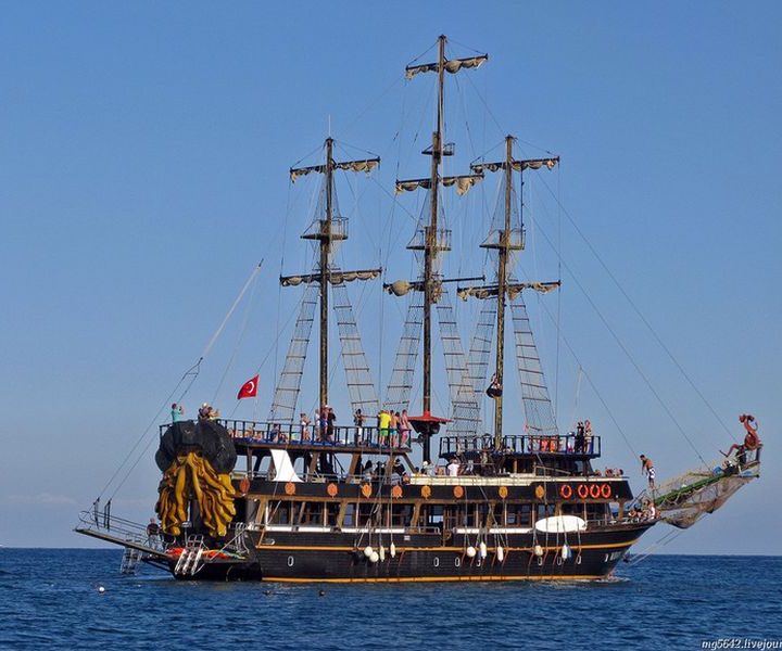 Alanya Pirate Boat Trips - Alanya Boat Trips